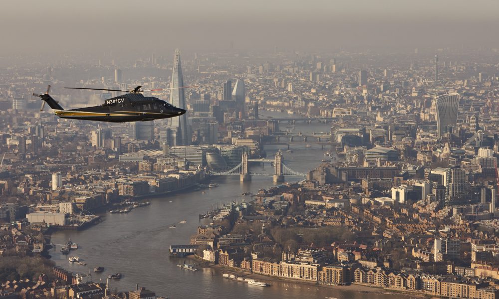 Flexjet S-76 over London